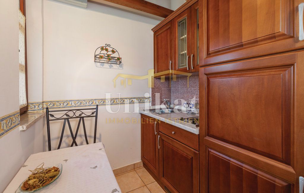 Enonadstropna hiša z wellness prostorom